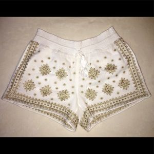 Linen drawstring shorts